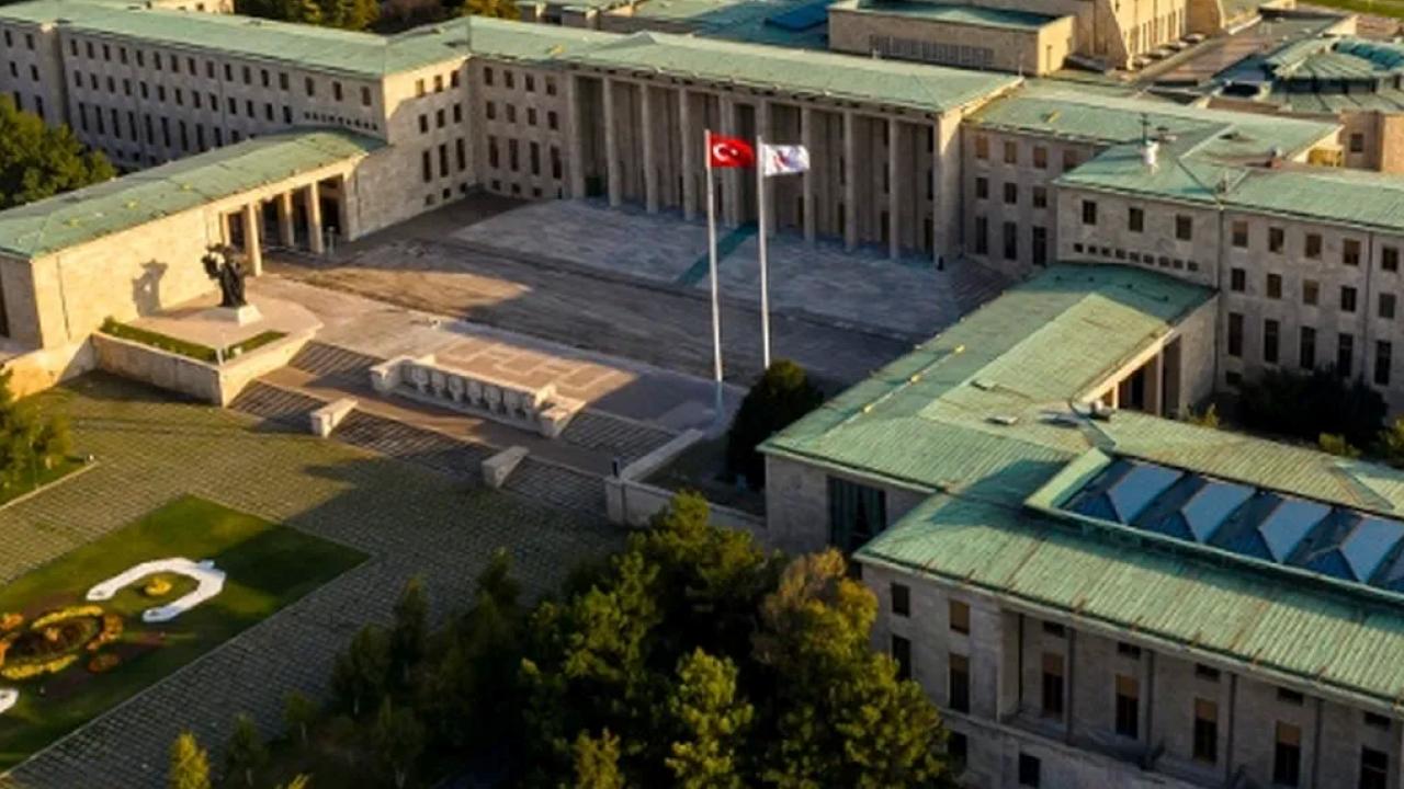 TBMM Genel Kurulu, kamuoyunda 9. Yargı Paketi olarak bilinen kanun