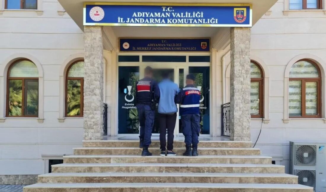 Adıyaman Vilayet Jandarma Komutanlığı, kentteki güvenlik çalışmalarına sürat kesmeden devam