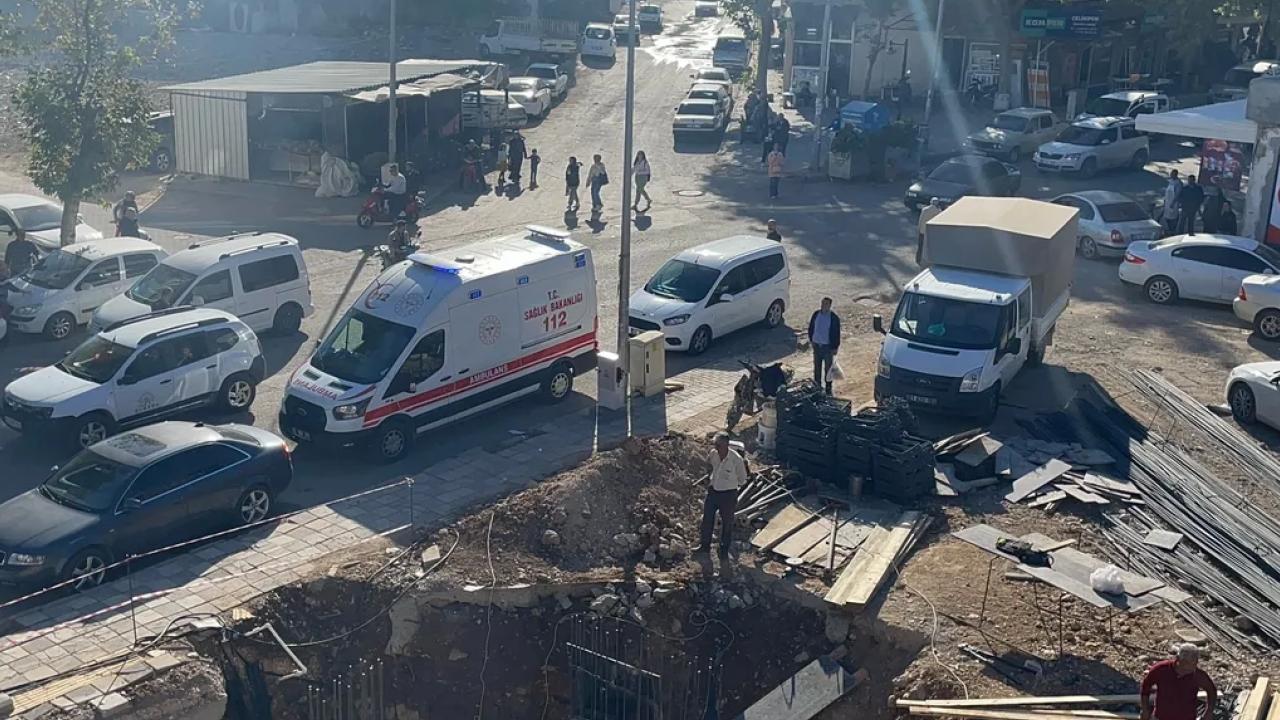 Adıyaman'da Bahçelievler Mahallesi’nde çatıya çıkan çocuğun yangın çıkarması kısa vadeli