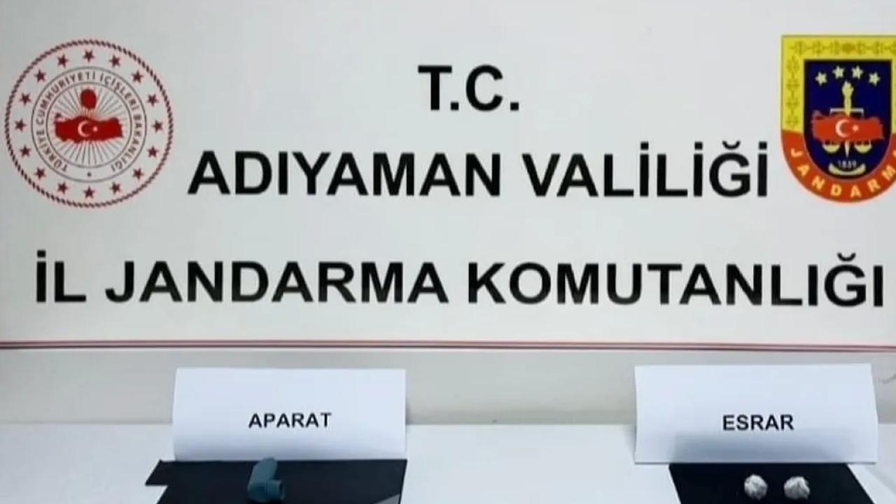 Adıyaman Vilayet Jandarma Komutanlığı grupları, uyuşturucu ile gayret kapsamında yürüttükleri