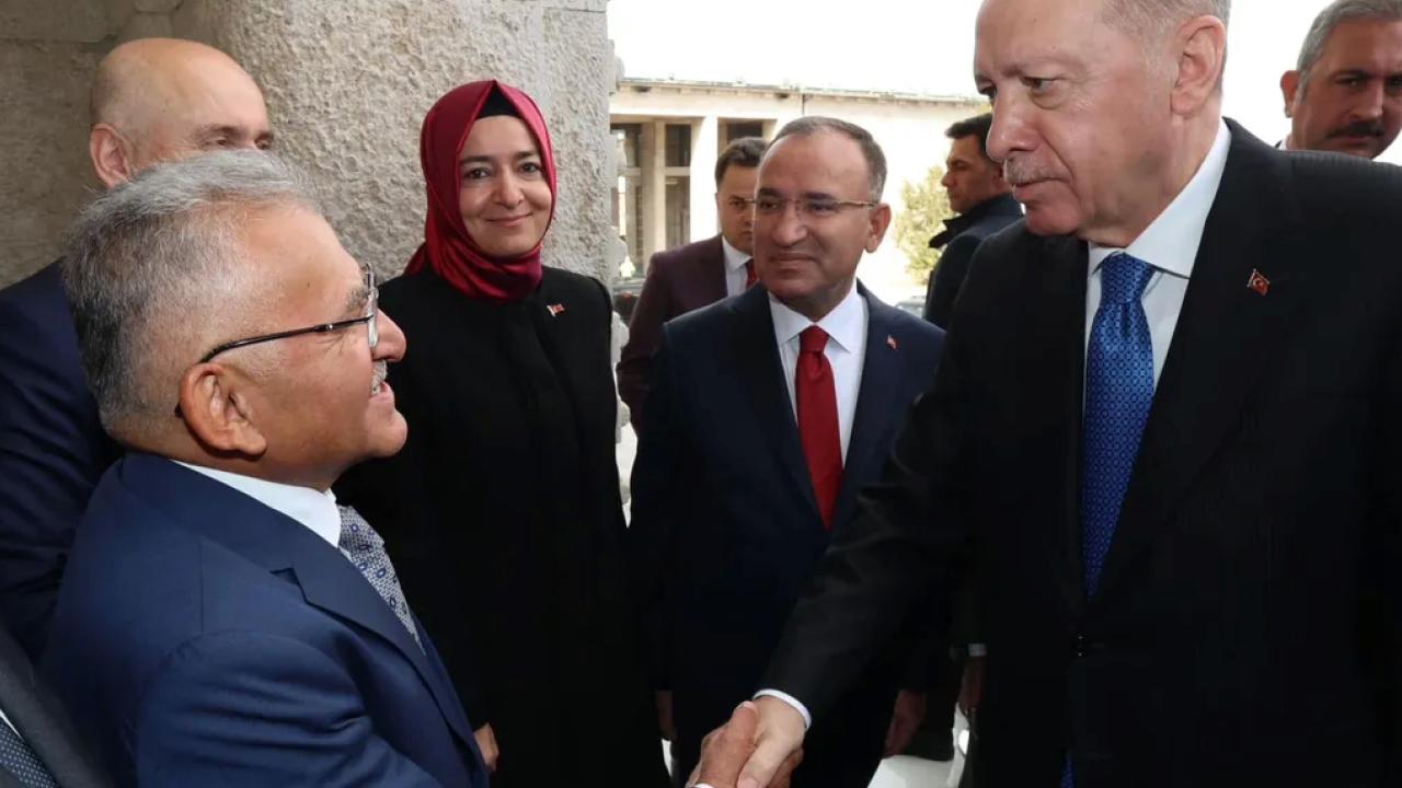 Kayseri Büyükşehir Belediye Lideri Dr. Memduh Büyükkılıç, AK Parti Küme