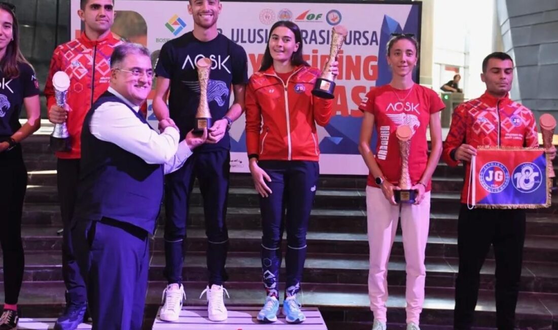 Bursa'da Osmangazi Belediyesi’nin konut sahipliğinde ,7 ülkeden 457 atletin iştirakiyle
