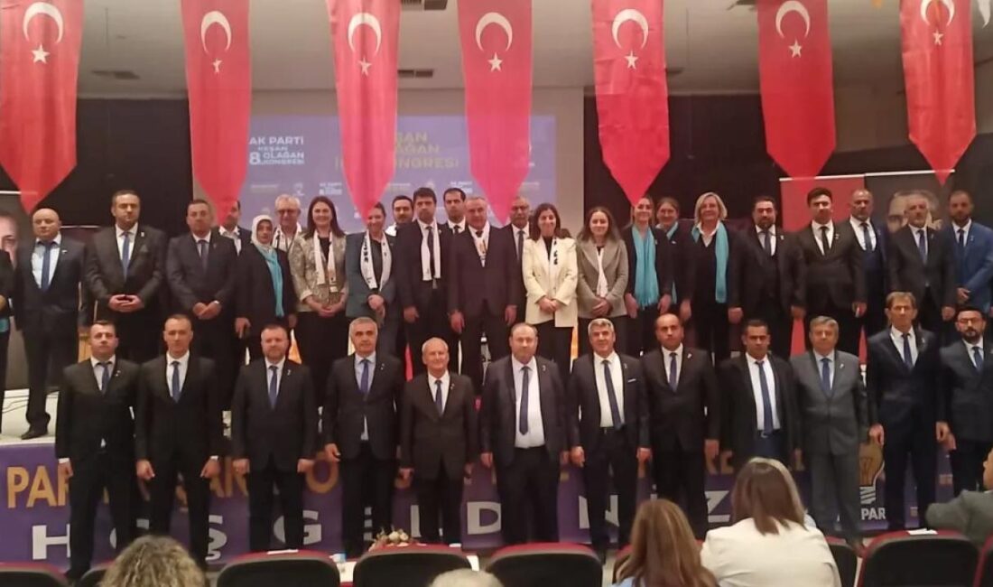 Edirne'nin Keşan ilçesinde gerçekleştirilen AK Parti İlçe Başkanlığı'nın genel şurasında