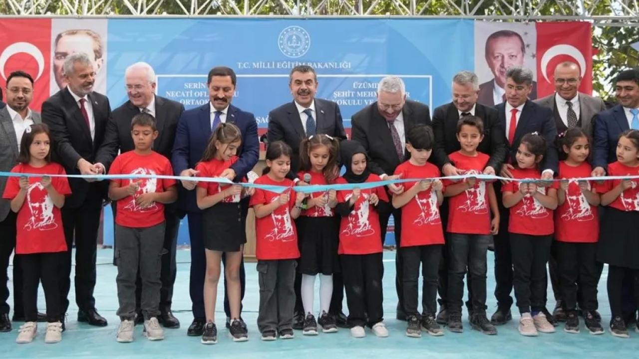 Millî Eğitim Bakanı Yusuf Tekin, Hatay'da üç okulun toplu açılışını