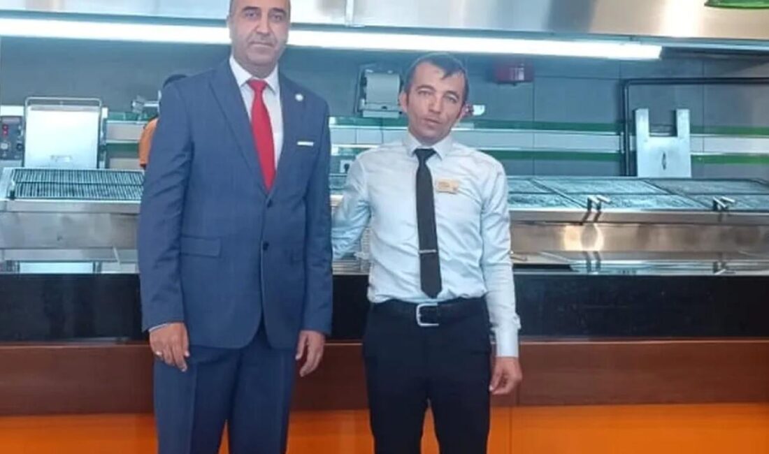 İYİ Parti Mardin Vilayet Lideri Süleyman Akar, Köfteci Yusuf'a takviye