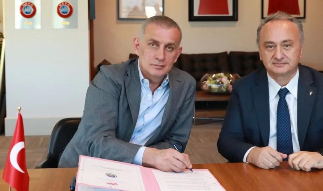 Türkiye Futbol Federasyonu (TFF) ve Türk Eğitim Derneği (TED), bayan