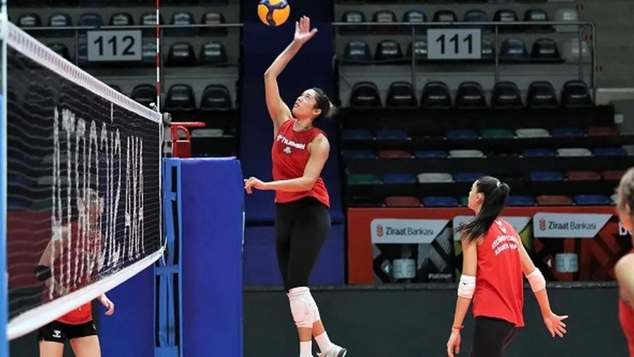 Keçiörenli kadın voleybolcular Bursa'dan galibiyetle döndü 1