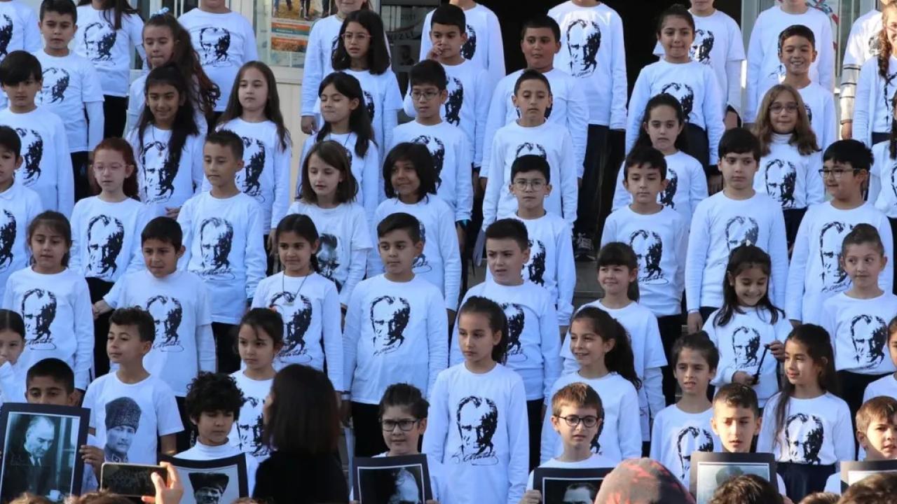 Ulusal Eğitim Bakanlığınca, "10 Kasım Atatürk'ü Anma Günü" hasebiyle 81