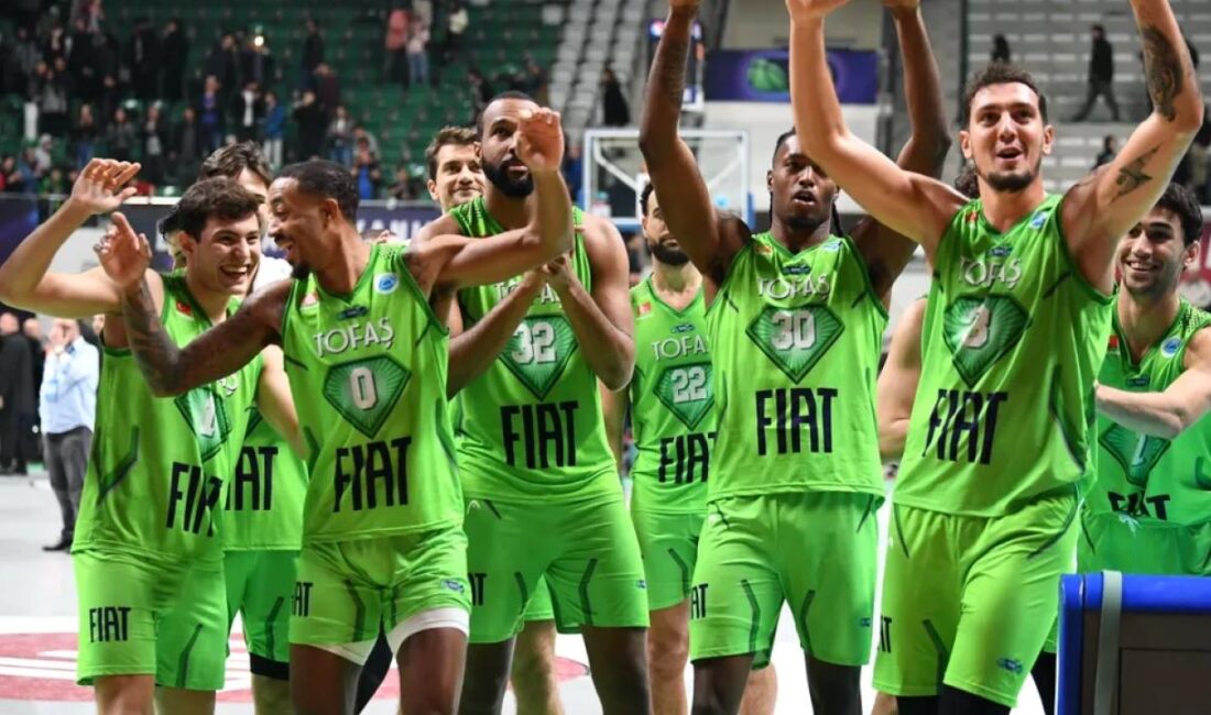 TOFAŞ – Bursaspor ve TOFAŞ – Petrolına AEK Larnaca maçları bı̇letlerı̇ satışta TOFAŞ Basketbol Takımı’nın sahasında 3 Kasım’da Bursaspor Basketbol ile oynayacağı Türkiye