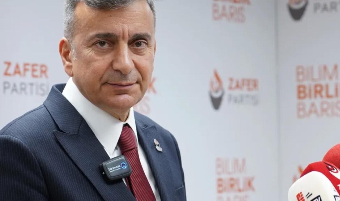 Gündeme ait değerlendirmelerde bulunan Zafer Partisi Sözcüsü Azmi Karamahmutoğlu, anayasa
