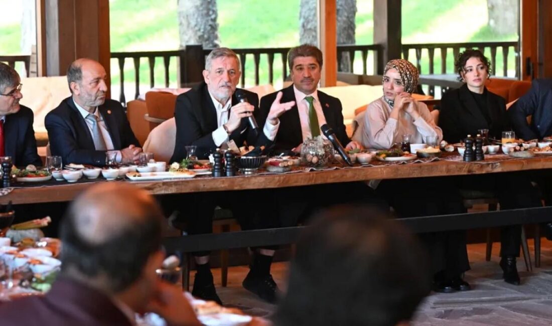 Bursa Ticaret ve Sanayi Odası Başkanı İbrahim Burkay’ın ev sahipliğinde