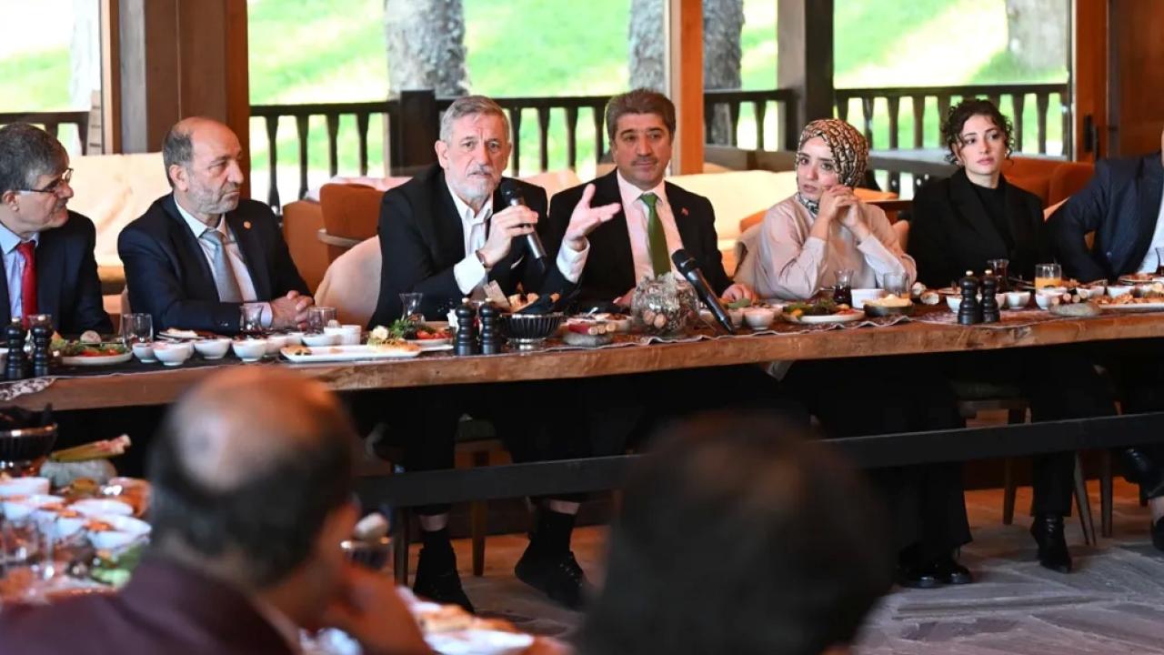 Bursa Ticaret ve Sanayi Odası Başkanı İbrahim Burkay’ın ev sahipliğinde