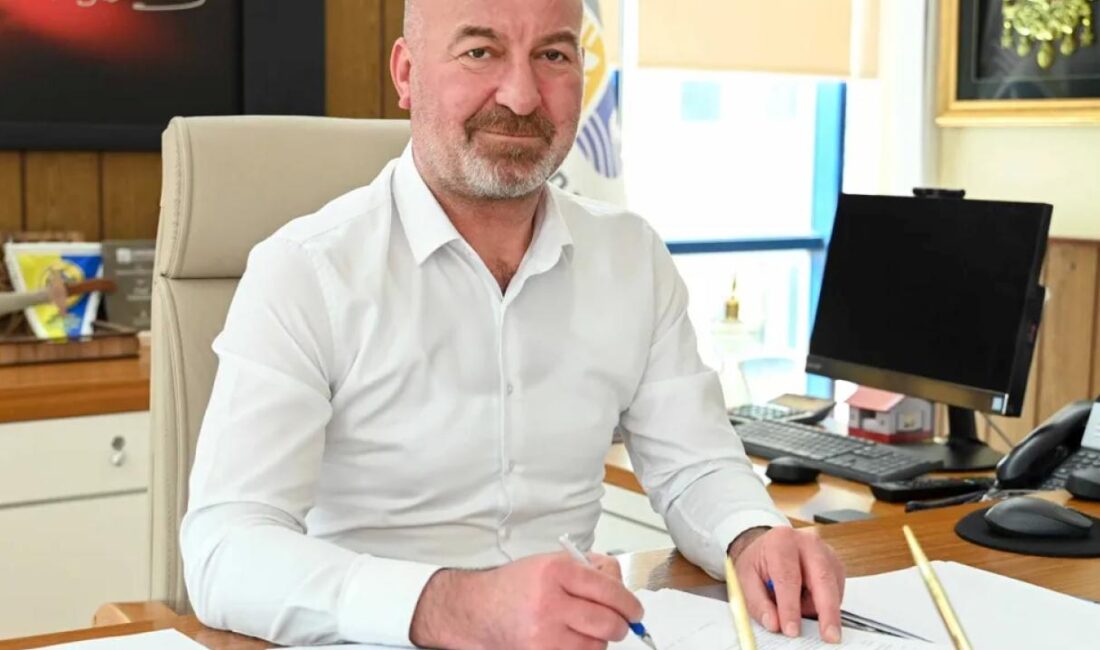 Bursa'nın Karacabey ilçesinde gerçekleştirdiği toplumsal yardım hizmetlerini aralıksız sürdüren Karacabey