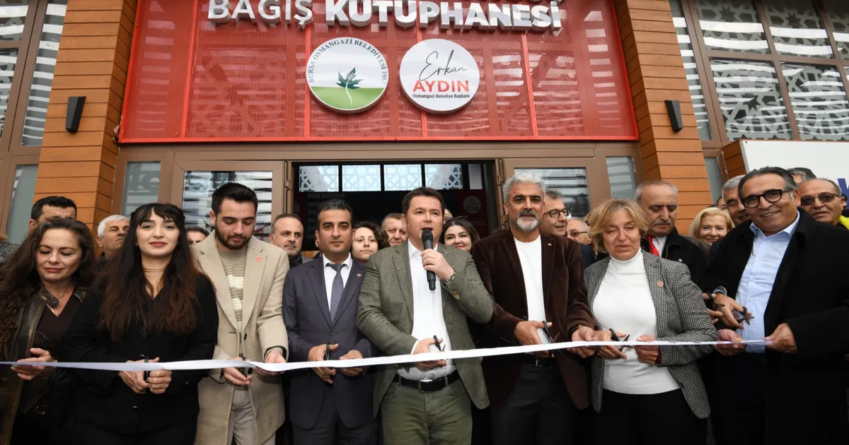 Bursa'da Osmangazi Belediyesi, kente kazandırdığı 14’üncü kütüphane olan İsmail Hakkı