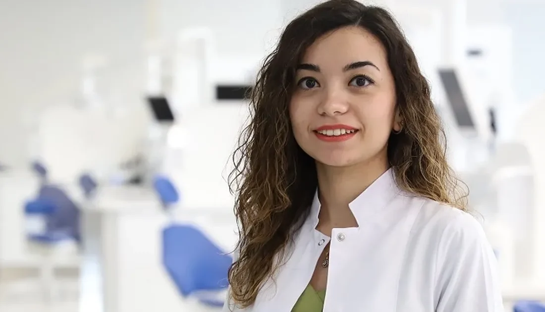 Diş gelişim bozuklukları, dişlerin normal büyüme ve gelişim sürecinde ortaya
