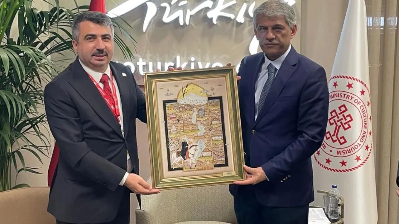 Bursa Kültür Turizm ve Tanıtma Birliği Lideri ve tıpkı zaman