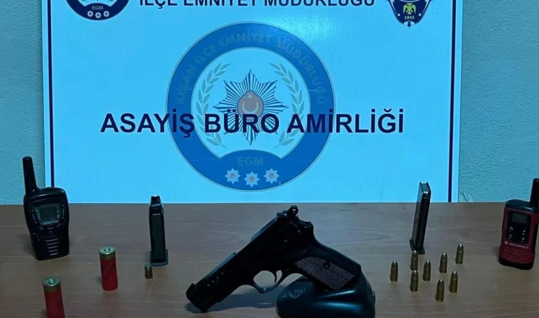 Edirne'nin Keşan ilçesinde düzenlenen eş vakitli operasyonlarda 17 adrese yapılan