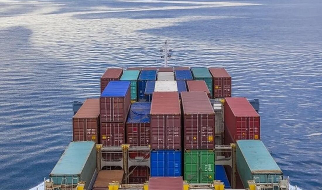 Ege İhracatçı Birlikleri (EİB), ekim ayında 1 milyar 619 milyon