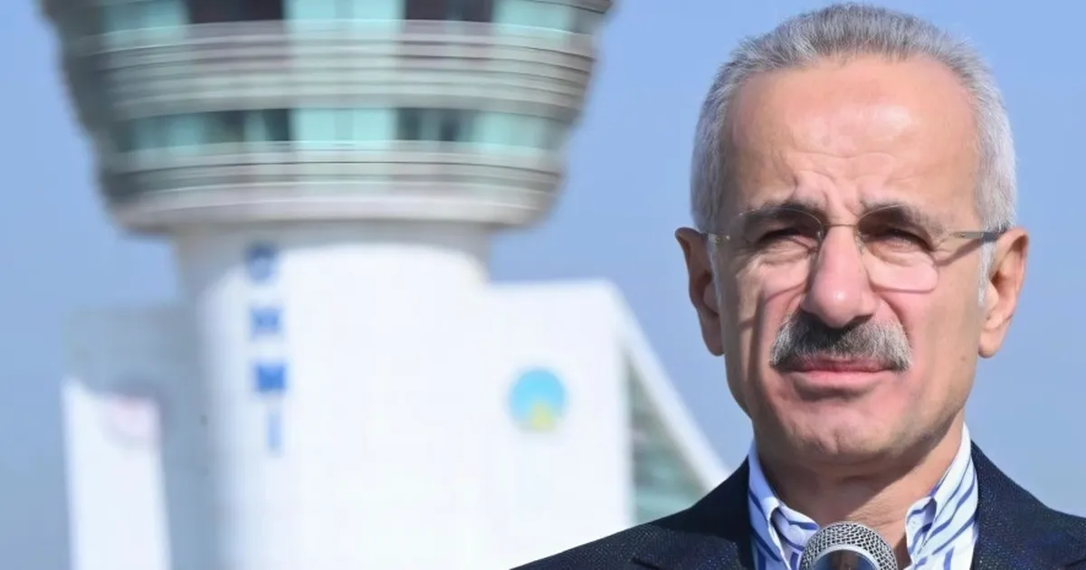Ulaştırma ve Altyapı Bakanı Abdulkadir Uraloğlu, Devlet Hava Meydanları İşletmesi