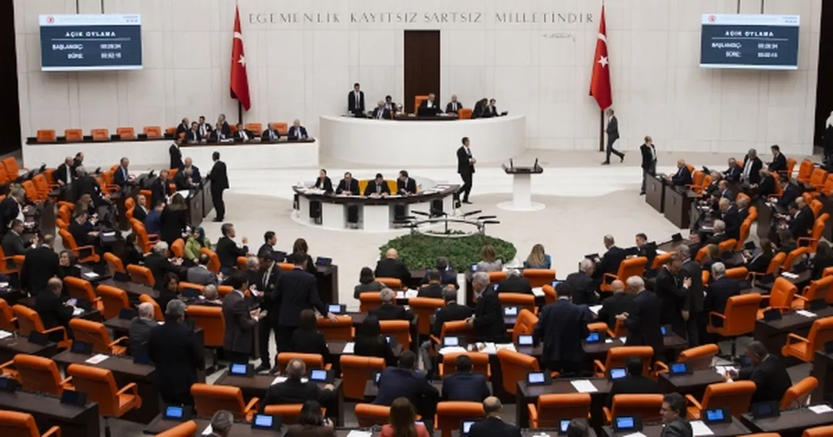 TBMM Genel Kurulunda, iç güvenlik alanında düzenlemeler içeren, Dahiliye Memurları
