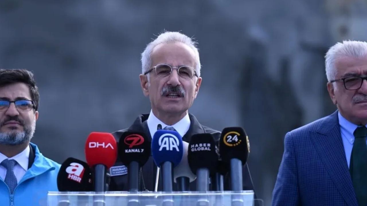 Ulaştırma ve Altyapı Bakanı Abdulkadir Uraloğlu, yapımı devam eden Halkalı-Kapıkule