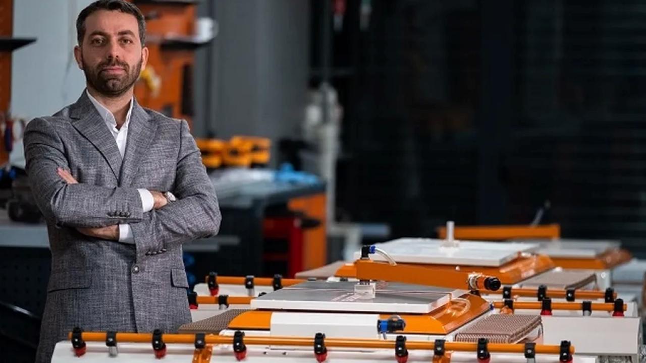 Güneş gücü santralleri ve gökdelenler için, verimlilik ve performans teknolojileri