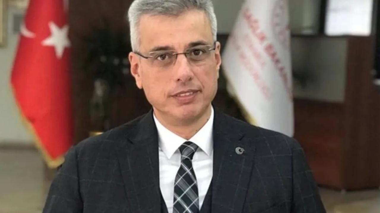 Sıhhat Bakanı Prof. Dr. Kemal Memişoğlu, vatandaşların sıhhat hizmetlerine birinci