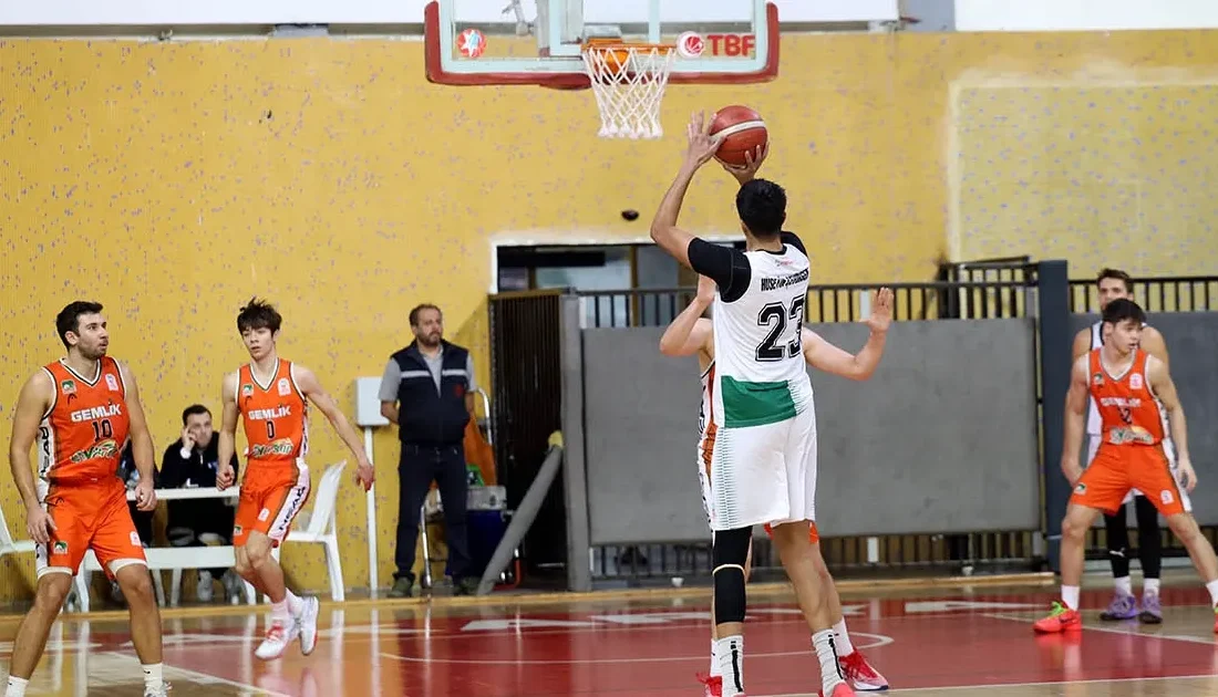 Türkiye Basketbol 2. Ligi 4. Haftasında Büyükşehir Basketbol takımı Konya