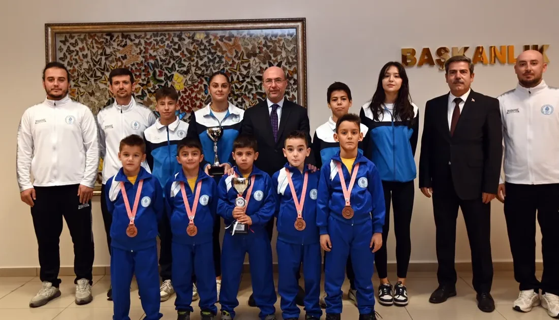 Selçuklu Belediyesi’nin spora olan desteğini başarılarıyla süsleyen Selçuklu Belediyespor Kulübü