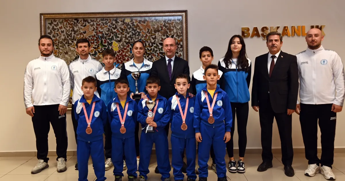 Selçuklu Belediyesi’nin spora olan desteğini başarılarıyla süsleyen Selçuklu Belediyespor Kulübü