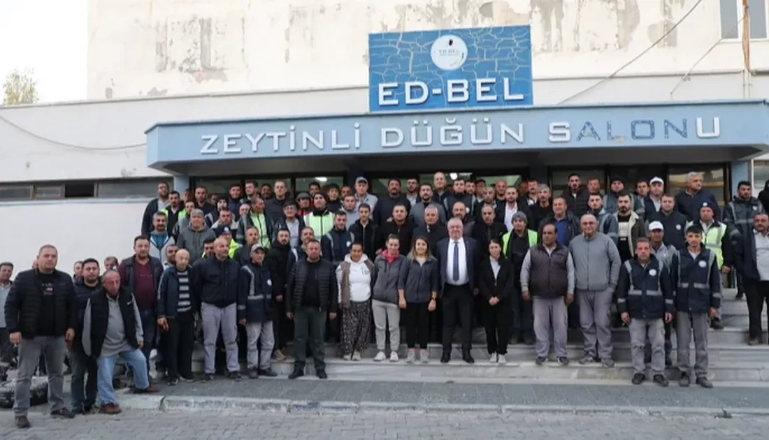 Balıkesir Edremit Belediye Başkanı Mehmet Ertaş, göreve geldiği günden bu