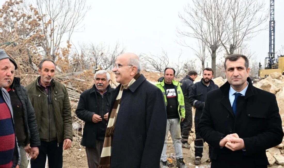 Malatya Büyükşehir Belediye Başkanı Sami Er, “Yıllardır çevreyolu altı hizmet