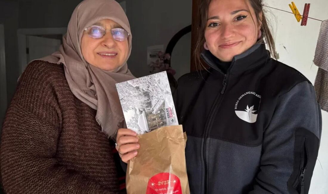 Bursa'da Osmangazi Belediyesi, yılbaşını evinde geçirmek isteyen vatandaşlar için portakal