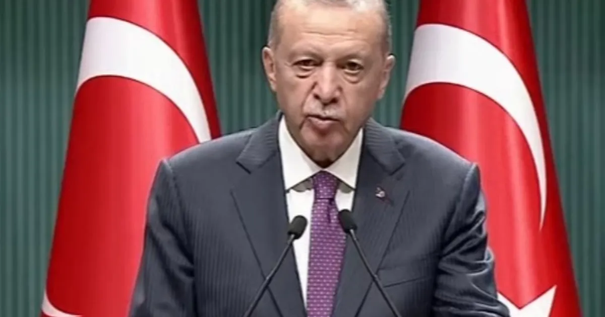 Cumhurbaşkanı Recep Tayyip Erdoğan 24 Kasım Öğretmenler Günü dolayısıyla bir
