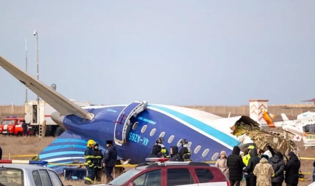 Azerbaycan'ın Ulaştırma Bakanı Rashad Nabiyev, Kazakistan'da düşen ve 38 kişinin