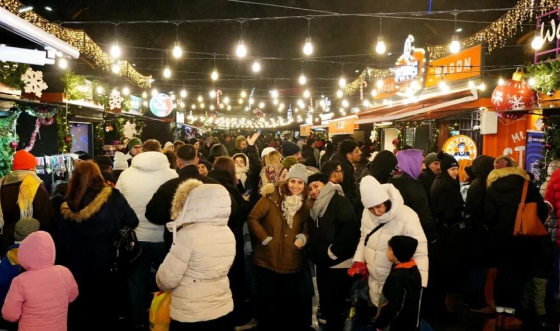 İstanbul'da Beylikdüzü Belediyesi tarafından geleneksel hale getirilen ve yeni yıl