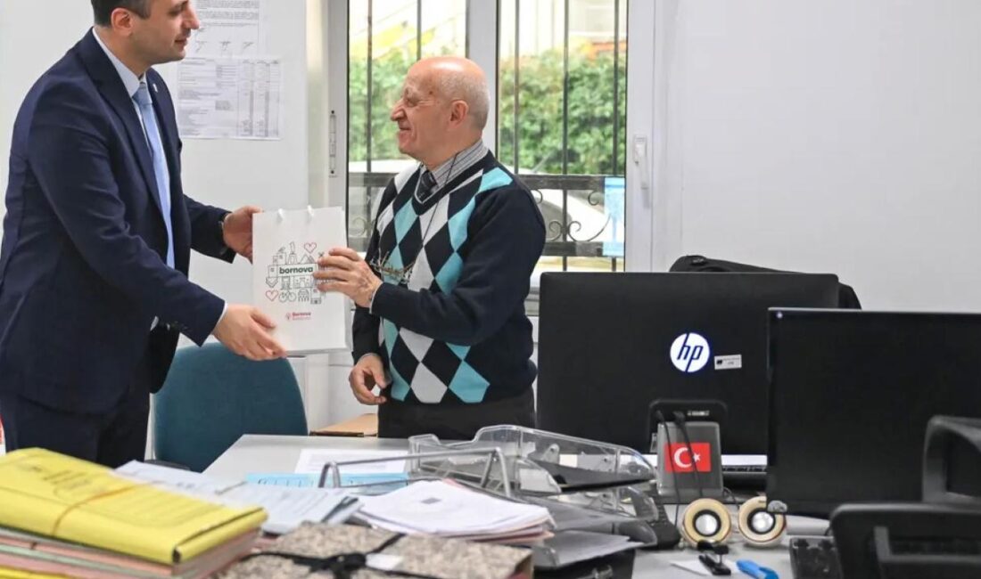 İzmir Bornova Belediye Başkanı Ömer Eşki, yeni yıl öncesinde belediyenin