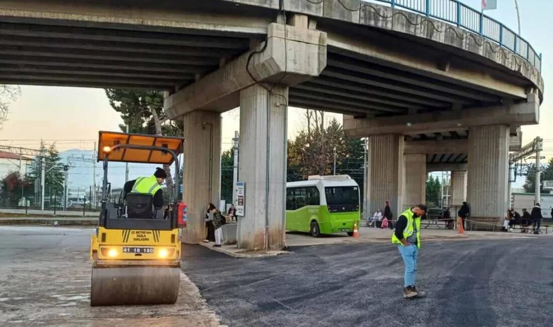 Kocaeli Büyükşehir, şehir içi minibüs ve otobüslerin rahat şekilde durağa