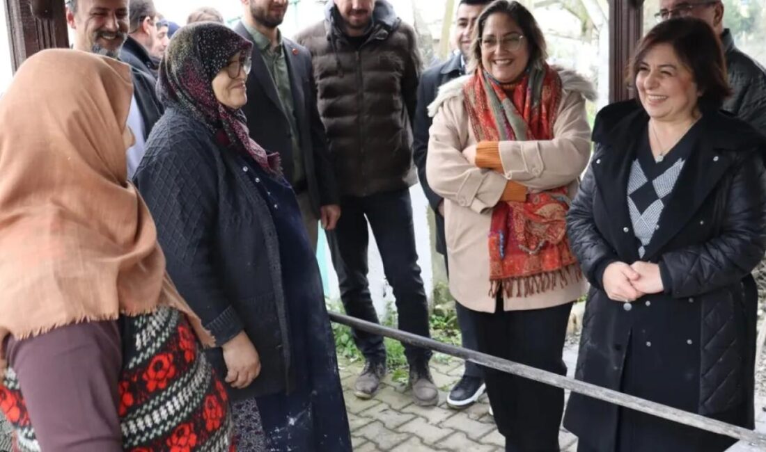 Kocaeli İzmit Belediyesi, kırsal mahalle ziyaretleri kapsamında Güvercinlik Mahalle Muhtarı