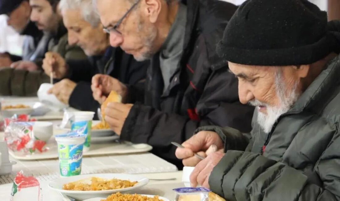 İzmit Belediyesi, ekonomik zorluklar karşısında dar ve orta gelirli vatandaşların