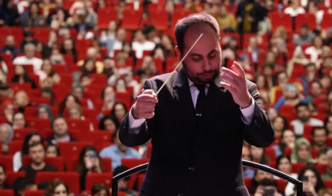 Kocaeli Büyükşehir Belediyesi Konservatuvarı Oda Orkestrası, yeni yıla sayılı günler