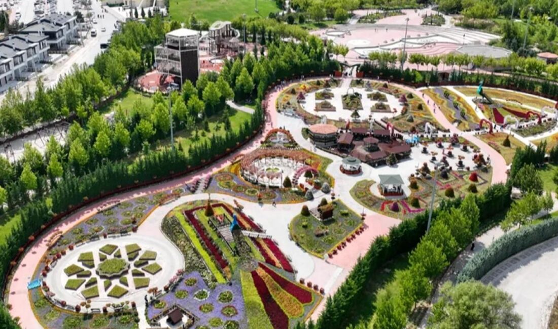 Konya'da Selçuklu Belediye Başkanı Ahmet Pekyatırmacı, Selçuklu’da 2024 yılının hizmetlerini