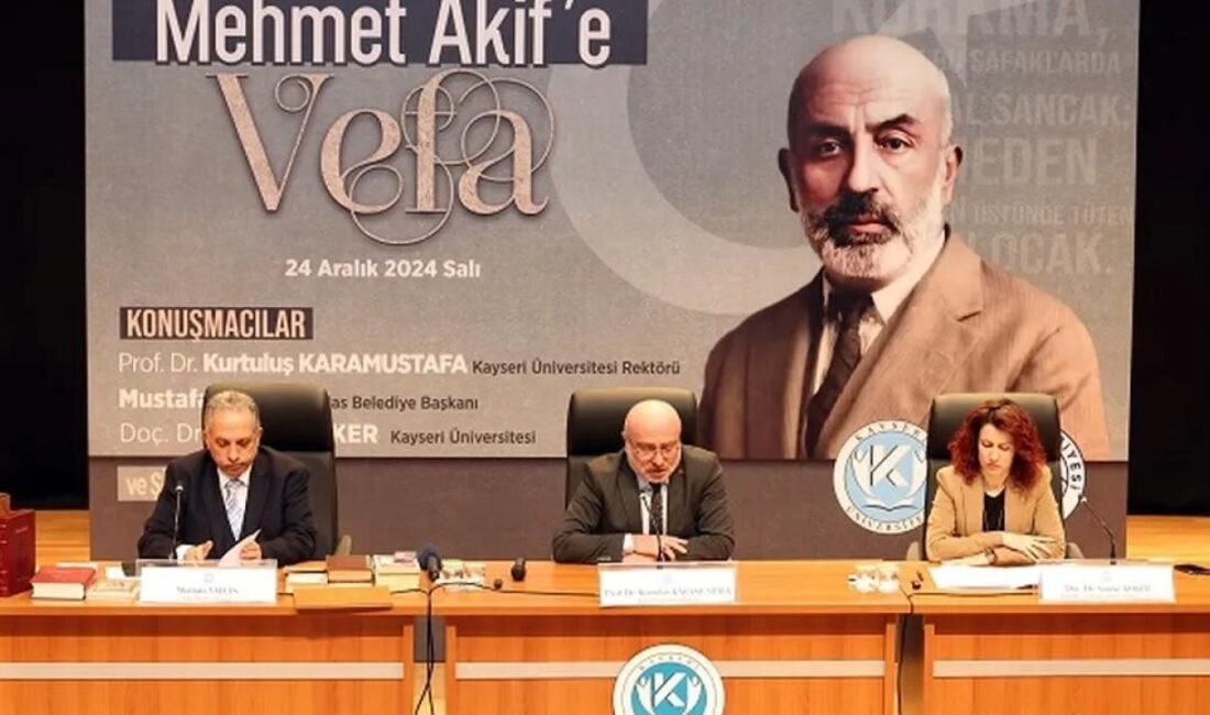 İstiklal Marşı şairi merhum Mehmet Akif Ersoy, vefatının 88. yılında