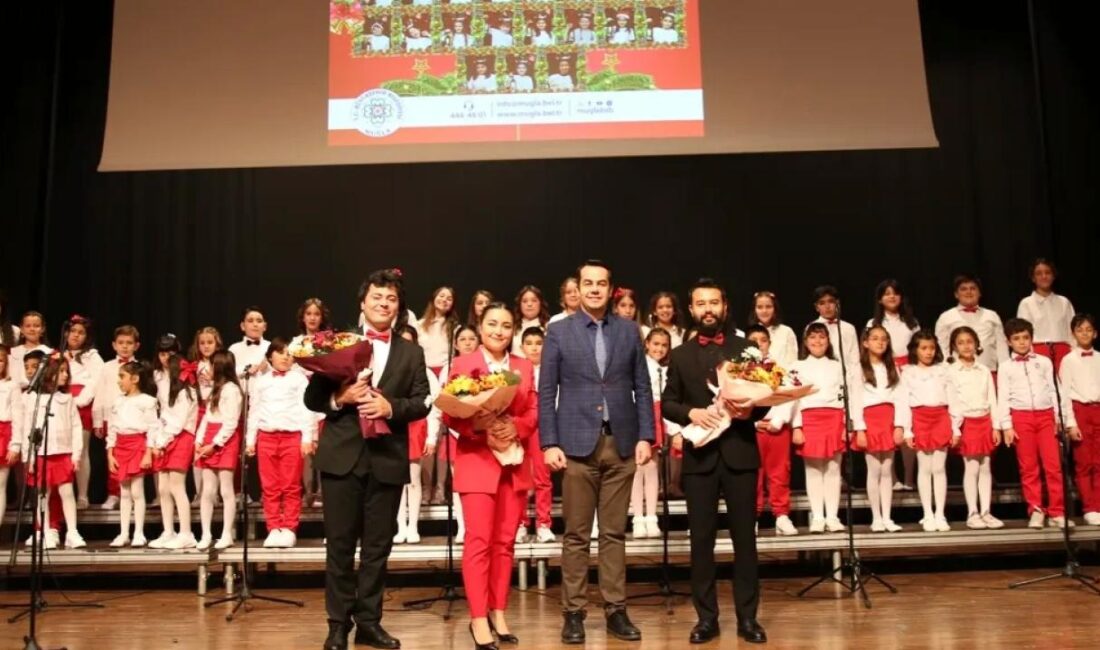 Muğla Büyükşehir Belediyesi vatandaşlara konserler, bale gösterisi ve çocuk korosu