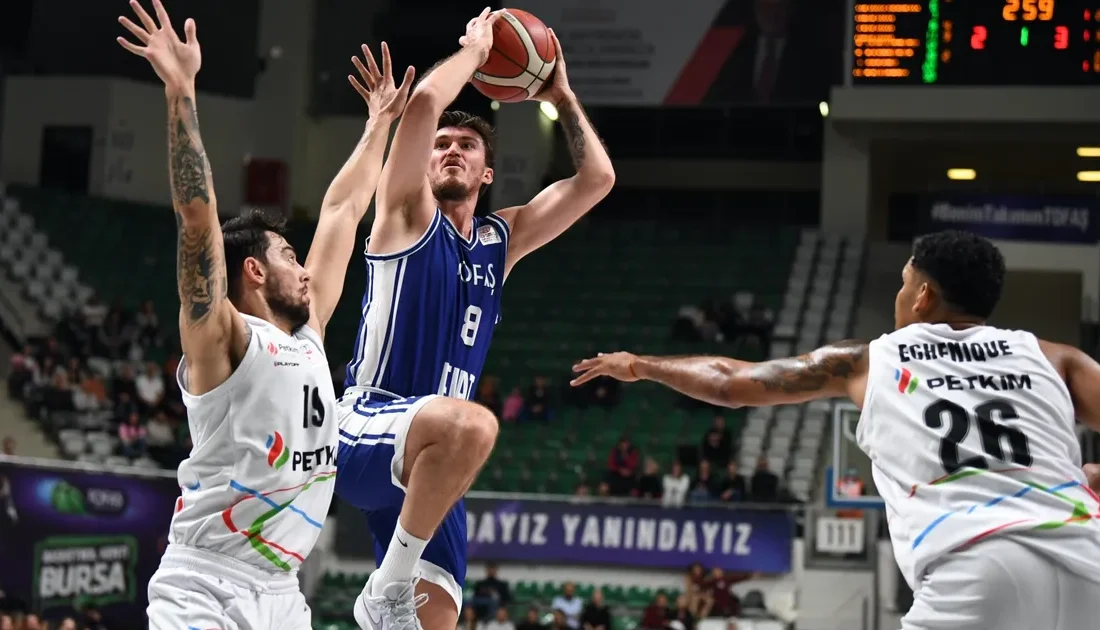 TOFAŞ Basketbol Takımı’nın sahasında 4 Aralık’ta Maroussi Basketball Club ile