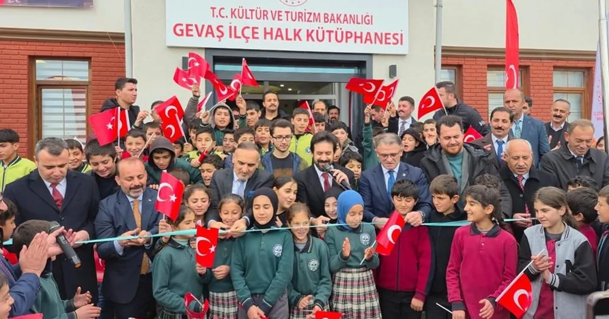 Kültür ve Turizm Bakanlığı, Van’da kültürel ve eğitsel altyapıyı güçlendirmeye