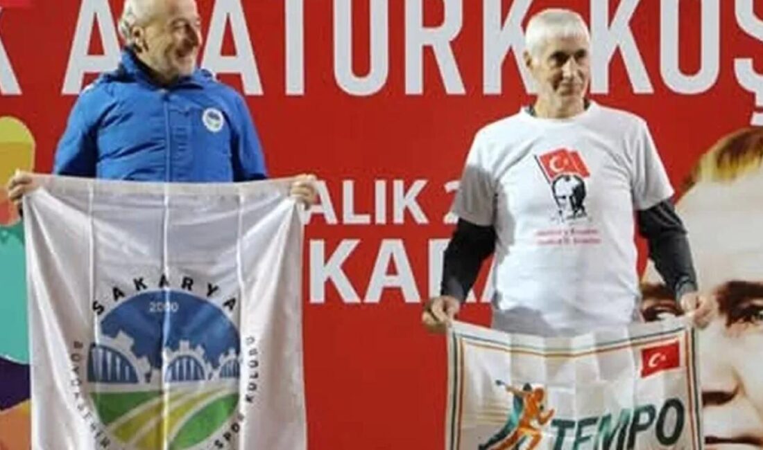 Sakarya Büyükşehir Belediyesi Atletizm Takımı sporcusu Ali Turan Ankara’da düzenlenen