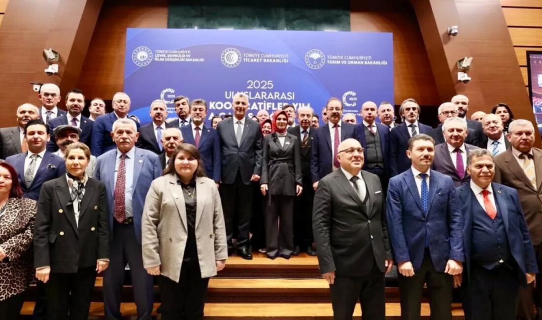 2025 Uluslararası Kooperatifler Yılı Açılış Töreni"nde konuşan Ticaret Bakanı Prof.