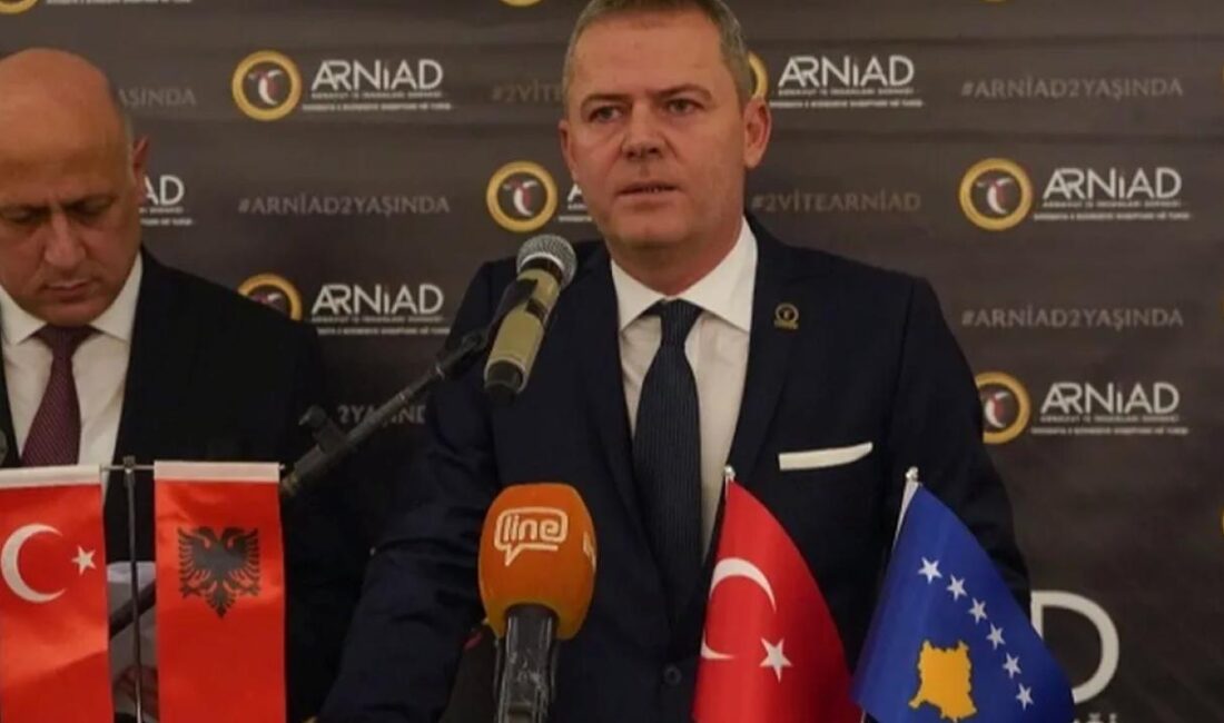 Arnavut İş İnsanları Derneği’nin (ARNİAD), ikinci kuruluş yıl dönümü görkemli
