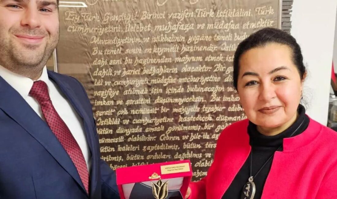 Hollanda'da Altın Lale 6 Şubat Deprem Yardım Ödülü Gaziantepli iş